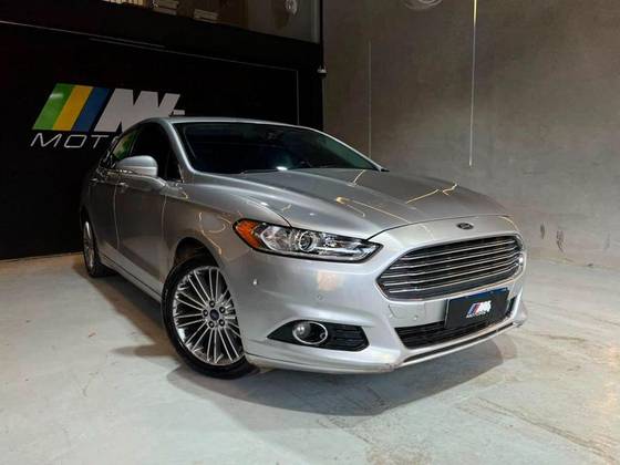 FORD FUSION 2.0 TITANIUM 16V HÍBRIDO 4P AUTOMÁTICO FORD FUSION 2.0 TITANIUM 16V HÍBRIDO 4P AUTOMÁTICO